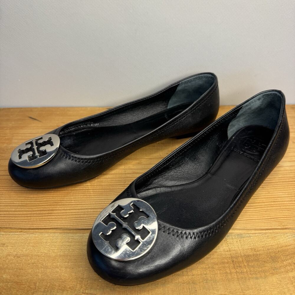 Tory Burch Classic Reva Ballet Flats Black Leather Silver Logo Medallion 6.5